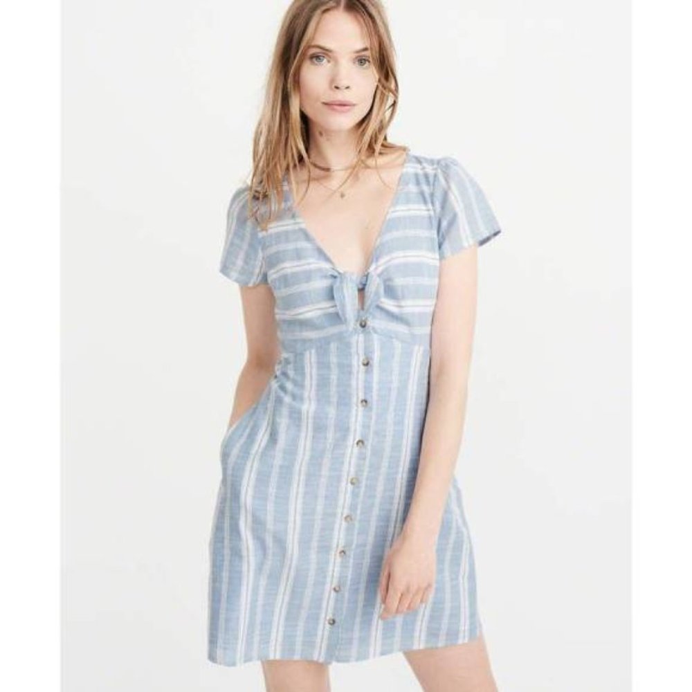 Abercrombie & Fitch Knot Front Dress Button-up Blue & White Striped